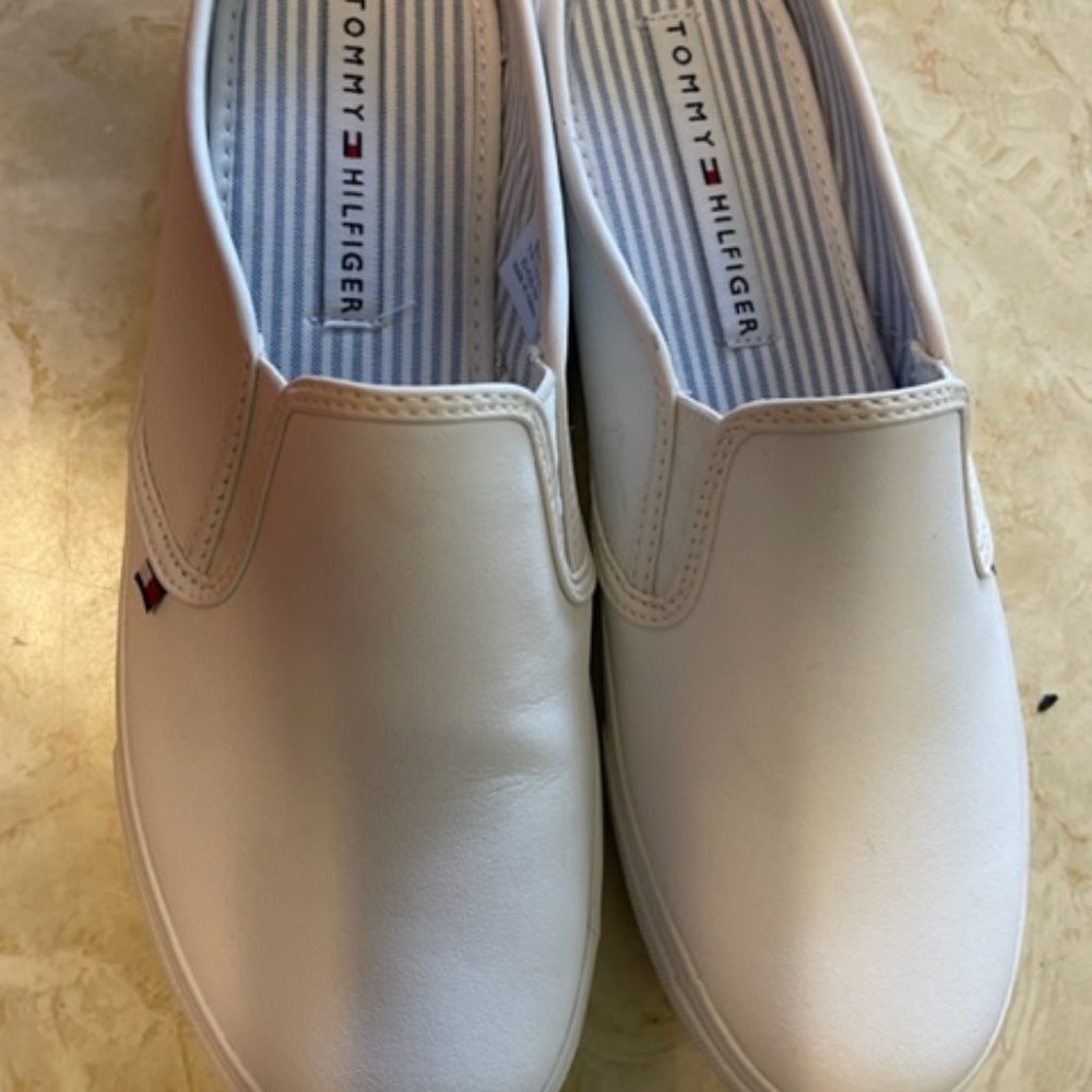 Tommy Sneaker mules, sz 8